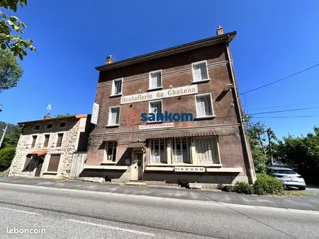 immeuble 350 m² lavoûte-sur-loire