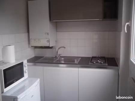 studio meuble a louer