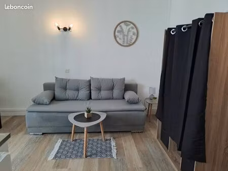 meublé 25 m² toutes charges comprises refait à neuf