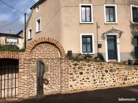 loue chambre 25m² pour étudiant ou saisonnier