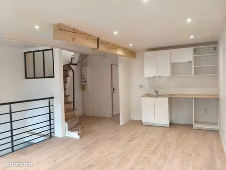 superbe t3 rénové  proche centre yssingeaux