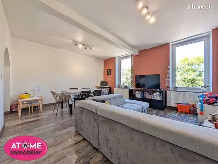 maison 6 pièces 135 m²