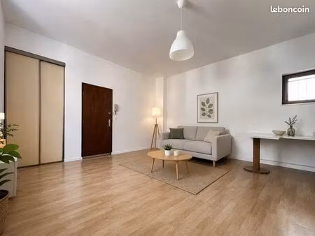 appartement f2 de 42 m² - nancy rue de turique