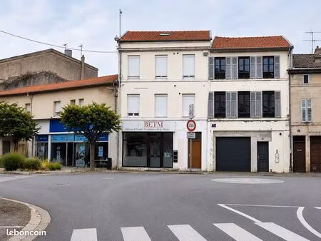 spécial investisseur – 2 appartements + 1 local commercial