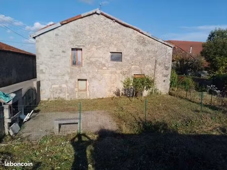 dépendance ou grange maison