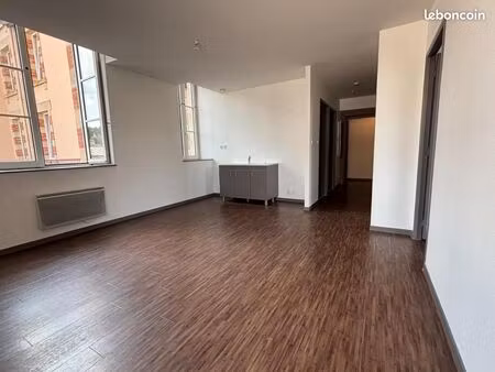 appartement 4 pièces 75 m²