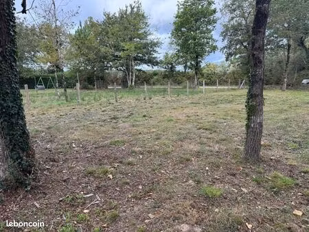 terrain 510 m² ferel