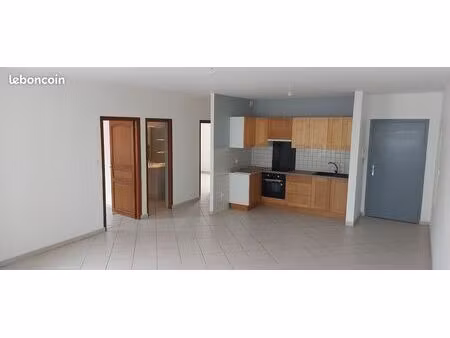location appartement f3