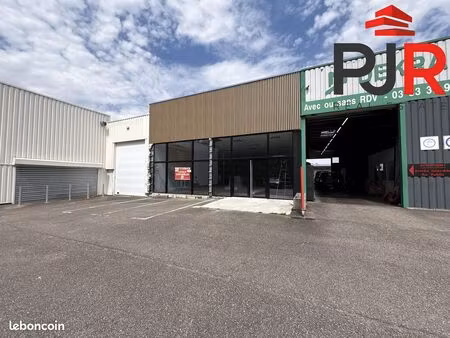 local commercial 230 m² nancy