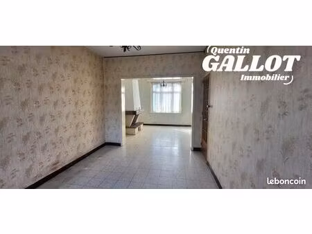 maison 3 pièces 80 m²