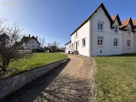 maison 7 pièces 179 m²