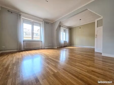 appartement 4 pièces 97 m²