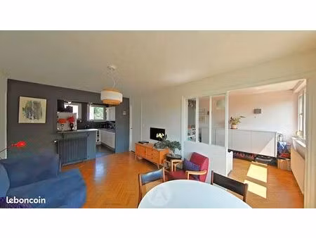 appartement 4 pièces 65 m²