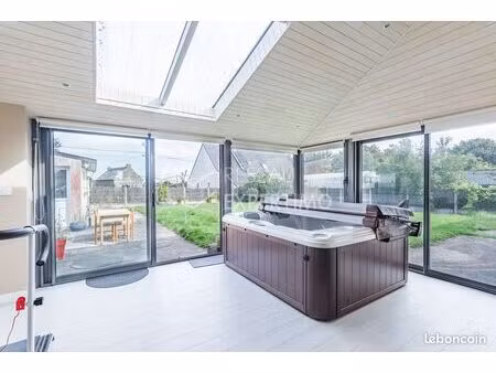 propriété 5 pièces 100 m²
