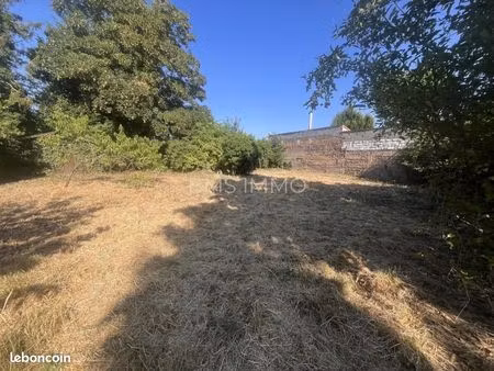 terrain 1 019 m² fretin