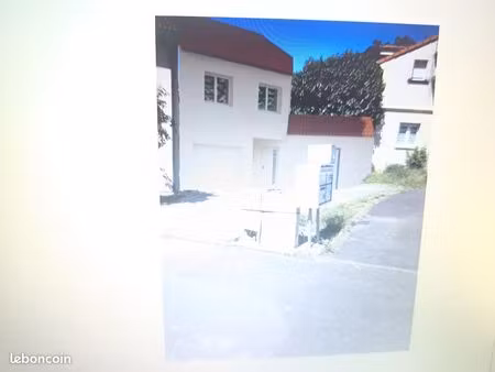 beau terrain à batir avec permis obtenu et purgé de recours des tiers