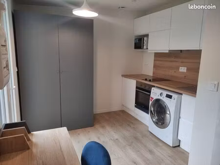 meublé avec petit exterieur