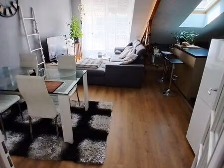 appartement f3 coup de coeur avec terrasse  box et parking