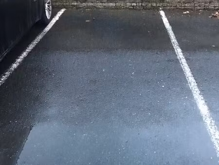 place de parking  a lambersart  rue roger vergin
