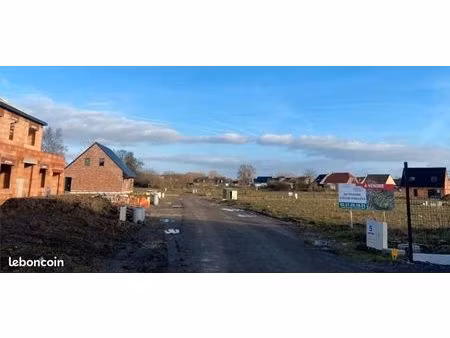 terrain 400 m² arleux