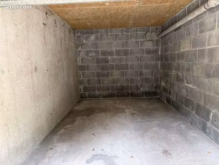 garage fermé à vendre – villeneuve-d’ascq centre (hôtel de ville)