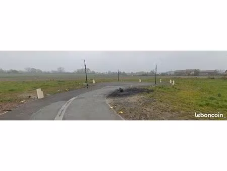 terrain 496 m² lallaing
