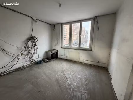 immeuble 86 m² roubaix