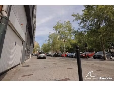 parking/box tourcoing