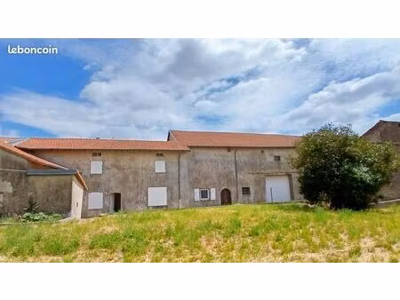 propriété 7 pièces 163 m²