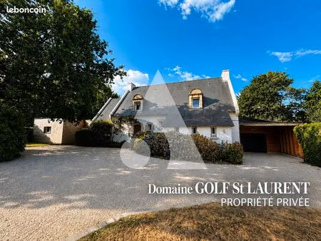 maison 9 pièces 230 m²
