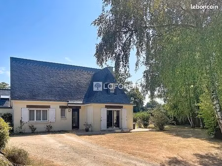 maison 8 pièces 271 m²