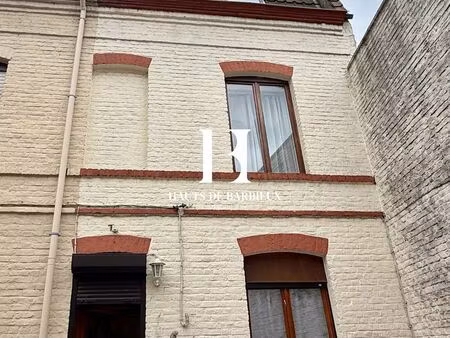 maison 6 pièces 77 m²