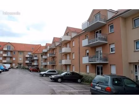 a louer f1 dans residence calme avec parking sécurisé