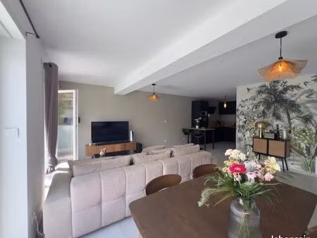 superbe appartement t3 récent meublé - 88m2 - prestations haut de gamme - a 15 min frontiè