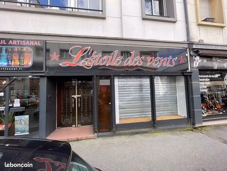local commercial 85 m² lorient