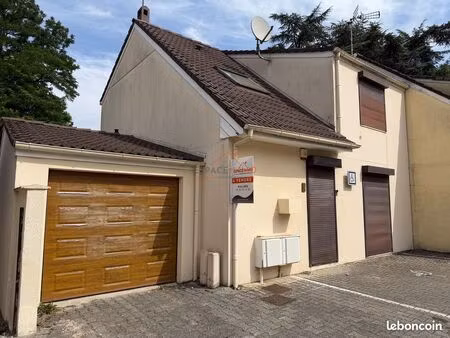 maison 6 pièces 91 m²