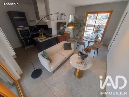 appartement 3 pièces 44 m²