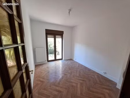 appartement rez de jardin avec double sorties