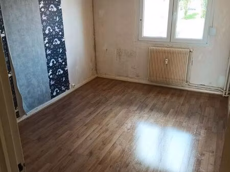 loué f3