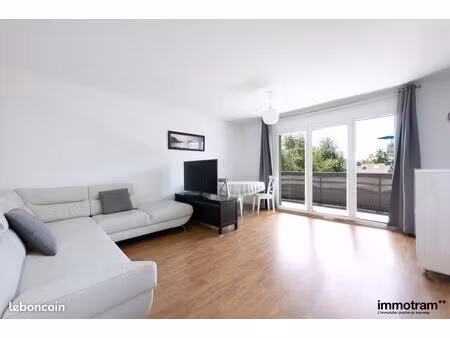 appartement 2 pièces 50 m²