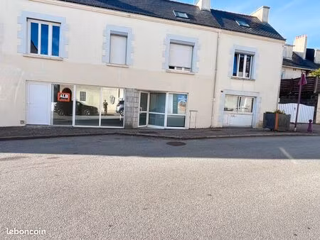 local commercial à louer – centre de landévant