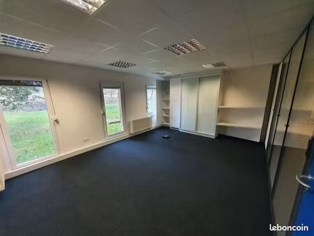 loue bureau ou cellule médicale