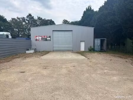 local commercial ou arstisanal