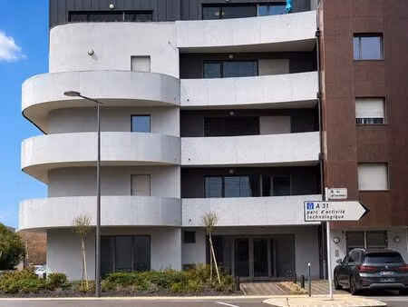 local commercial de 135m2 à louer à terville