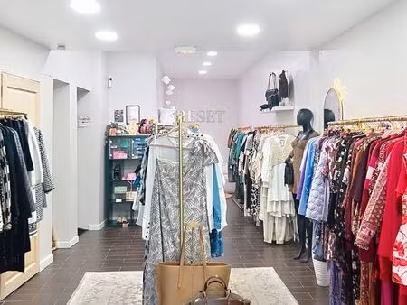 local commercial 103 m² lorient