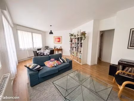 appartement lumineux 4 pièces – 3 chambres – dunkerque centre
