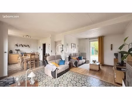 maison 4 pièces 130 m²