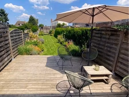 maison 3 chambres   jardin  80 m² –