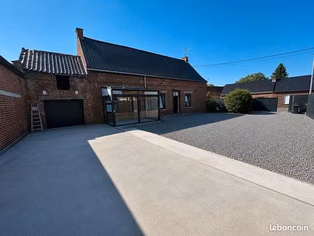 longère 6 pièces 108 m²