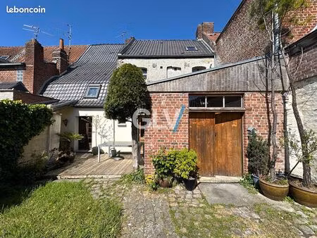 maison 6 pièces 140 m²